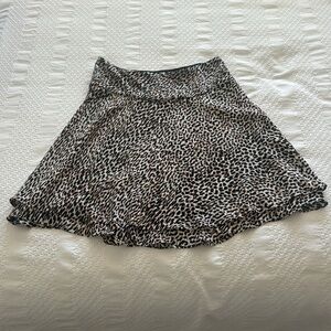 White House Black Market leopard print flowy skirt